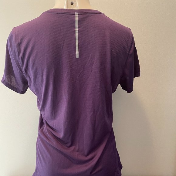 New Balance DRY Running / Athletic Top - Picture 3 of 4